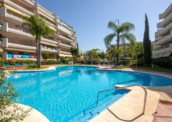 Spacious Modern Penthouse Guadalmina, San Pedro