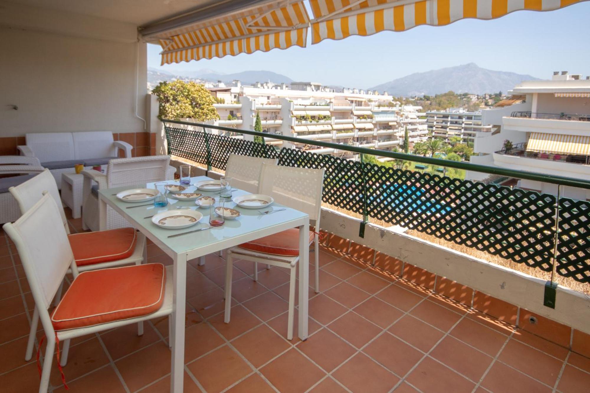 Apartment Spacious Modern Penthouse Guadalmina, San Pedro