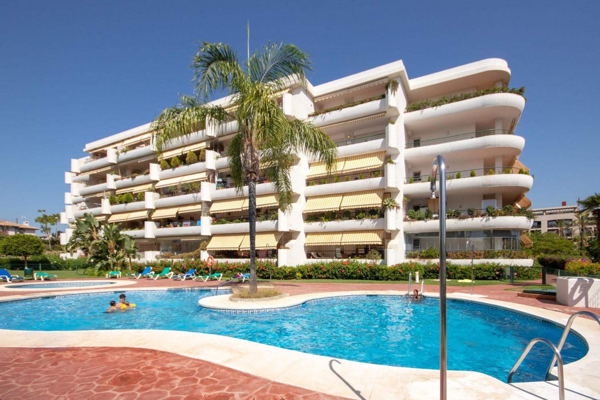 Spacious Modern Penthouse Guadalmina, San Pedro Apartment Marbella